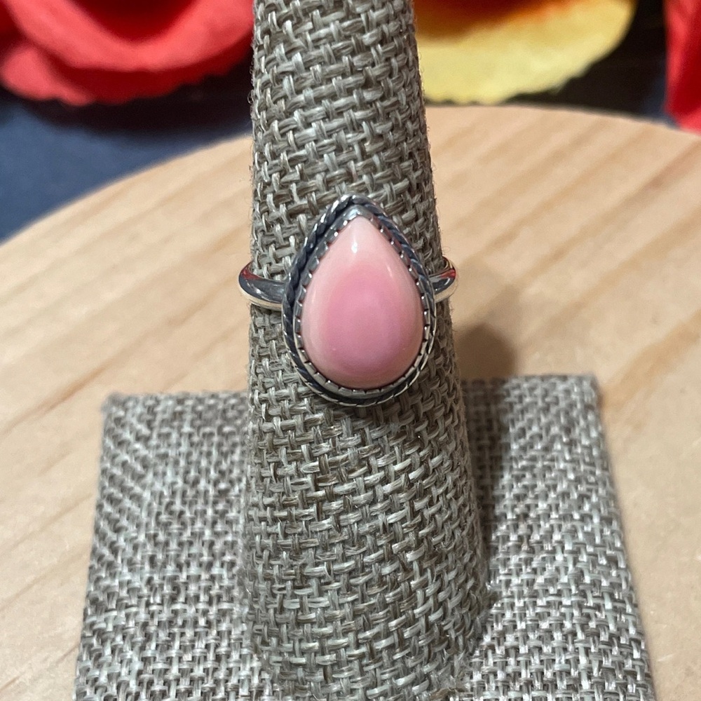 Pink Conch Teardrop Ring